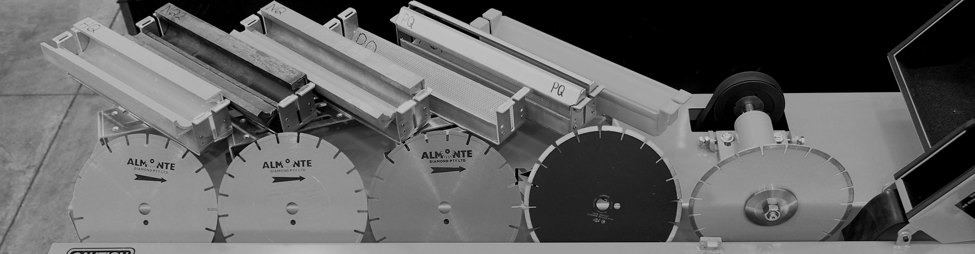 Almonte Accessories & Guides